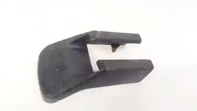 Pièce détachée automobile d'occasion plastiques pour toyota corolla verso (r1) 2.2 d-4d sport références oem iam 721270f010