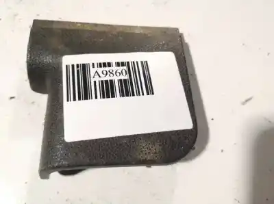 Peça sobressalente para automóvel em segunda mão plásticos por opel zafira b 1.9 cdti referências oem iam 13167415