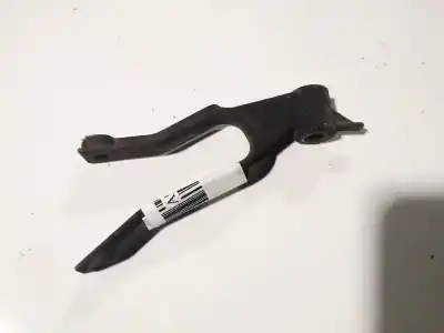 Peça sobressalente para automóvel em segunda mão plásticos por opel zafira b 1.9 cdti referências oem iam 