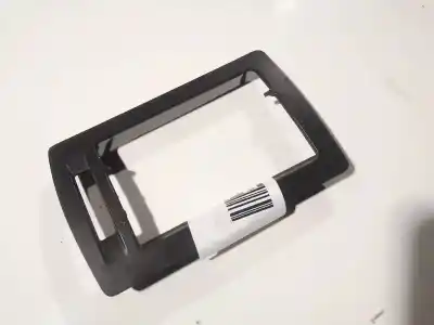 Peça sobressalente para automóvel em segunda mão plásticos por opel zafira b 1.9 cdti referências oem iam 