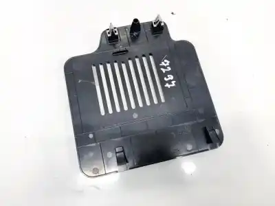 Peça sobressalente para automóvel em segunda mão plásticos por land rover evoque 2018 --> 1.5 hybrid 227kw referências oem iam k8d201906bb