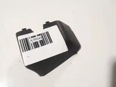 Peça sobressalente para automóvel em segunda mão plásticos por opel zafira b 1.9 cdti referências oem iam 24443683