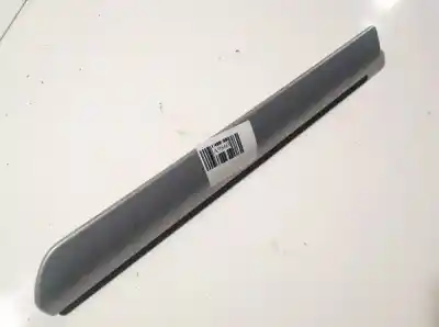 Peça sobressalente para automóvel em segunda mão plásticos por opel zafira b 1.9 cdti referências oem iam 13162510