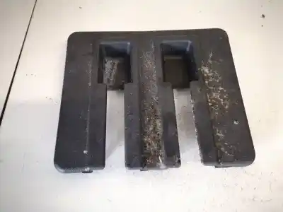 Автозапчасти б/у  за TOYOTA VERSO  ссылки OEM IAM 721570F040  72157-0F040