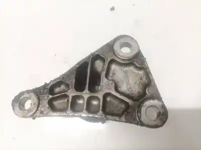 Автозапчасти б/у поддержка двигателя за audi a6 avant (4f5) 2.4 ссылки oem iam 8e0199339  