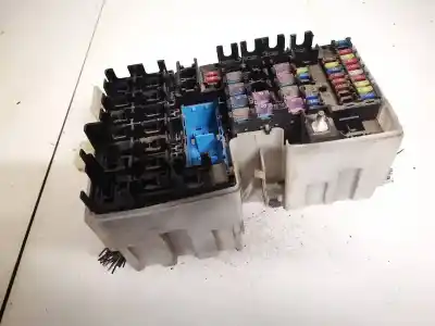 Second-hand car spare part fuse box unit for mazda 5 berl. (cr) 2.0 crtd active+ (105kw) oem iam references 56413w