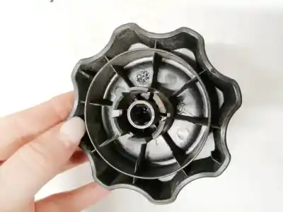 Pezzo di ricambio per auto di seconda mano plastica per kia ceed (ed) 1.6 crdi 115 riferimenti oem iam   