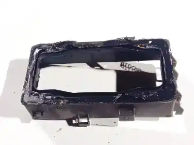 Peça sobressalente para automóvel em segunda mão plásticos por audi 100 avant (c4) 2.5 tdi referências oem iam 