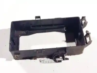 Pezzo di ricambio per auto di seconda mano plastica per audi 100 avant (c4) 2.5 tdi riferimenti oem iam   