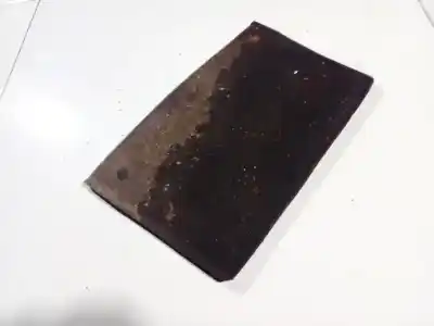 Pezzo di ricambio per auto di seconda mano plastica per audi 100 avant (c4) 2.4 diesel riferimenti oem iam   