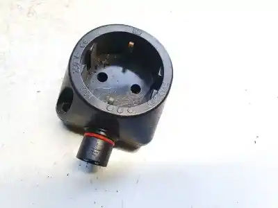 Pezzo di ricambio per auto di seconda mano plastica per kia ceed (ed) 1.6 crdi 115 riferimenti oem iam 