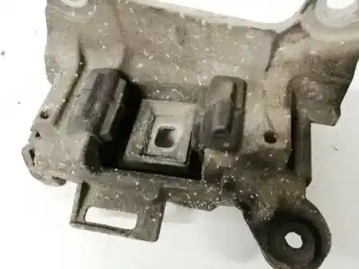 Second-hand car spare part engine support for renault megane 1.5 dci k9k j8 oem iam references   