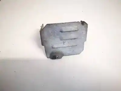 Peça sobressalente para automóvel em segunda mão plásticos por volvo xc90 2.9 bi-turbo cat referências oem iam 