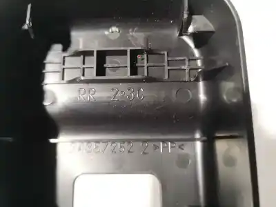 Автозапчастина б/у пластика для mazda 5 berl. (cr) 2.0 crtd active+ (105kw) посилання на oem iam c243572522  
