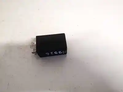 Pezzo di ricambio per auto di seconda mano relè per ford galaxy (vx) 1.9 tdi cat riferimenti oem iam 7m0959627a  95vw18704ba