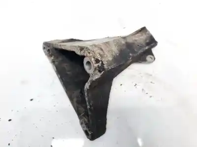 Second-hand car spare part engine support for volkswagen passat b5 (3b2) 1.9 tdi oem iam references 8d0199308l  