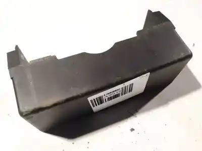 Peça sobressalente para automóvel em segunda mão plásticos por renault laguna iii 2.0 dci diesel cat referências oem iam 484780001r