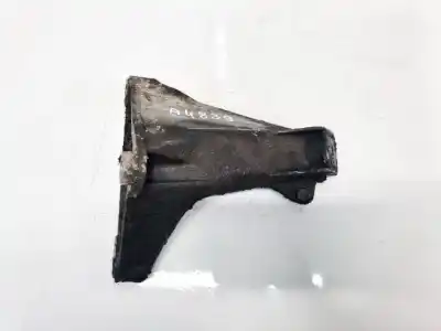 Second-hand car spare part engine support for audi a4 avant (b5) 1.9 tdi oem iam references 8d0199308f