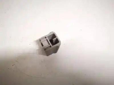 Peça sobressalente para automóvel em segunda mão plásticos por nissan x-trail 2.0 16v referências oem iam 