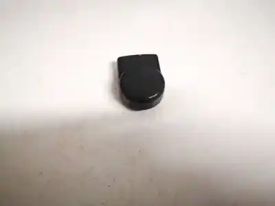 Peça sobressalente para automóvel em segunda mão plásticos por nissan x-trail 2.0 16v referências oem iam 