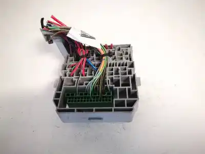 Second-hand car spare part fuse box unit for opel meriva b 1.7 16v cdti oem iam references 93363150  