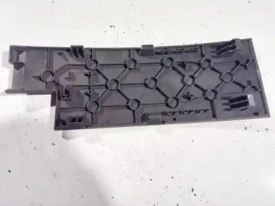 Peça sobressalente para automóvel em segunda mão plásticos por opel meriva b 1.7 16v cdti referências oem iam 13129248  464652911