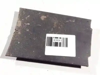 Peça sobressalente para automóvel em segunda mão plásticos por opel meriva b 1.7 16v cdti referências oem iam 13124048