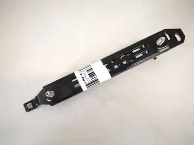 Pezzo di ricambio per auto di seconda mano plastica per opel meriva b 1.7 16v cdti riferimenti oem iam   