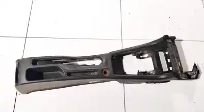 Peça sobressalente para automóvel em segunda mão plásticos por peugeot 406 (8b) 1.8 16v referências oem iam 9618064977