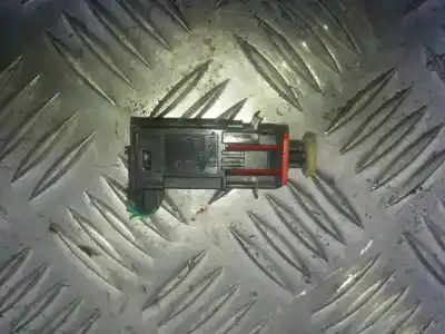 Peça sobressalente para automóvel em segunda mão  por PEUGEOT BIPPER  Referências OEM IAM 366172505  13299721