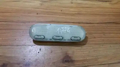 Peça sobressalente para automóvel em segunda mão Luz Interior por FORD FOCUS TURNIER (CB4) 1.6 16V CAT Referências OEM IAM   