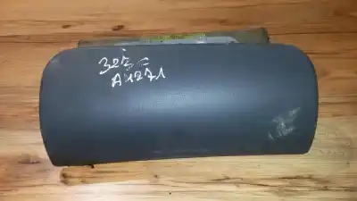 Peça sobressalente para automóvel em segunda mão  por MAZDA 323  Referências OEM IAM UT1230103  DNA F24 4B AFS