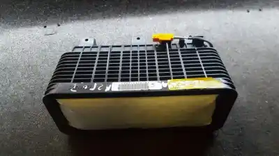 Recambio de automóvil de segunda mano de AIRBAG DELANTERO DERECHO para OPEL VECTRA B CARAVAN  referencias OEM IAM   