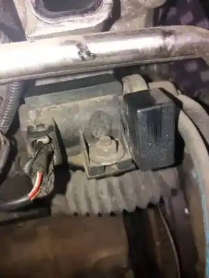 Pezzo di ricambio per auto di seconda mano valvola aria aggiuntiva per rover rover 75 (rj) 2.0 cdt riferimenti oem iam 72279600