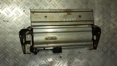 Автозапчастина б/у  для SKODA OCTAVIA COMBI (1U5)  Посилання на OEM IAM 002QEN6M0J1R   Автозапчастина б/у  для SKODA OCTAVIA COMBI (1U5)  Посилання на OEM IAM 002QEN6M0J1R