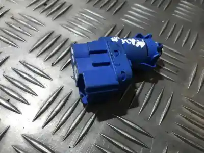 Second-hand car spare part Switch for MAZDA 2 (B2W) 1.4 CD OEM IAM references   
