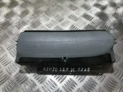 Pezzo di ricambio per auto di seconda mano  per RENAULT MEGANE I SCENIC (JA0)  Riferimenti OEM IAM 7700424920  