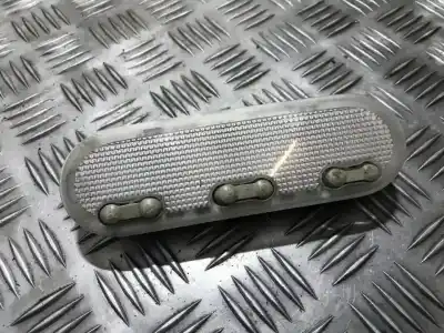 Second-hand car spare part interior light for nissan note (e11e) 1.4 cat oem iam references 