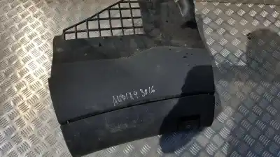 Автозапчастина б/у бардачок для AUDI A4 AVANT (B5) 1.8 Посилання на OEM IAM 8D1857035  