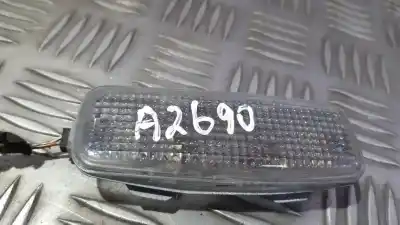 Автозапчасти б/у внутренний свет за AUDI A2 (8Z) 1.4 16V ссылки OEM IAM 4D0947105A  