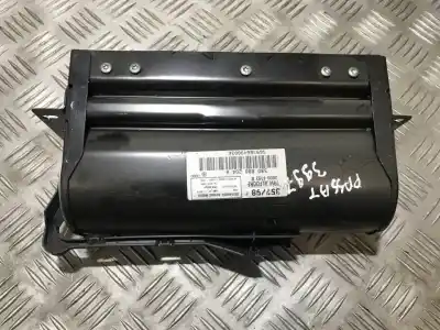 Автозапчастина б/у передня права подушка безопасности для volkswagen passat variant (3b5) 1.9 tdi посилання на oem iam 3b0880204a