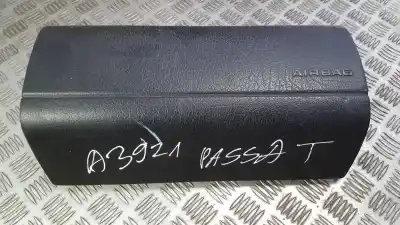 Автозапчасти б/у подушка безопасности передняя правая за VOLKSWAGEN PASSAT VARIANT (315) 1.8 ссылки OEM IAM 3A1880202A  