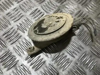 Second-hand car spare part horn for volkswagen vento (1h2) 1.9 tdi oem iam references 
