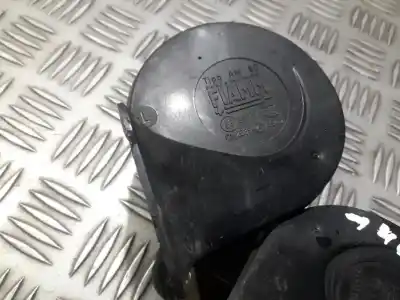 Peça sobressalente para automóvel em segunda mão buzina / sirene por audi 100 avant (c4) 2.4 diesel referências oem iam e335717