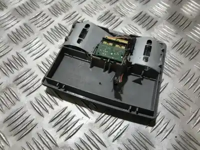Pezzo di ricambio per auto di seconda mano luce interna per audi a6 avant (4b5) 2.5 tdi riferimenti oem iam 4b0947105  1546