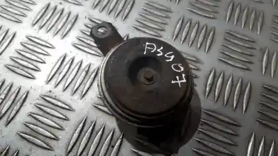 Second-hand car spare part horn for toyota corolla (e11) 2.0 d-4d linea sol oem iam references 