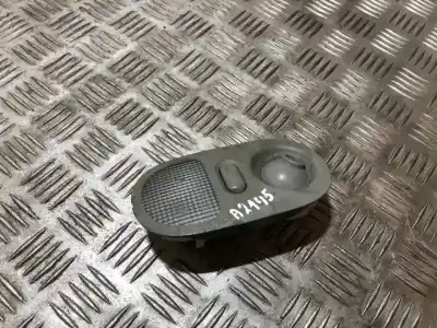 Pezzo di ricambio per auto di seconda mano LUCE INTERNA per RENAULT CLIO, 2001.05 - 2004.11 FACELIFT  Riferimenti OEM IAM 7700412606  77043418