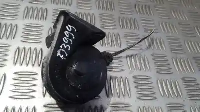 Автозапчастина б/у ріг для volkswagen jetta (1k2) 2.0 tdi посилання на oem iam e9703881157