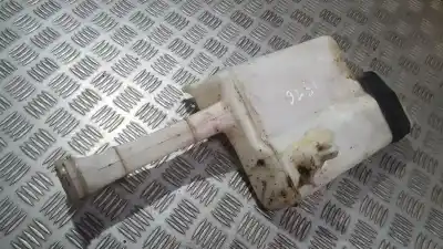 Second-hand car spare part windscreen washer bottle for mazda 323 1.5 g 16v/25 (egi dohc) oem iam references 860142056