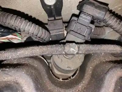 Pezzo di ricambio per auto di seconda mano iniettore per fiat stilo (192) 1.9 jtd / 1.9 jtd 115 active riferimenti oem iam 0445110068